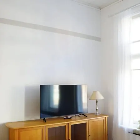 Wanha Rovastiinna, Self-service Unique Vaasa